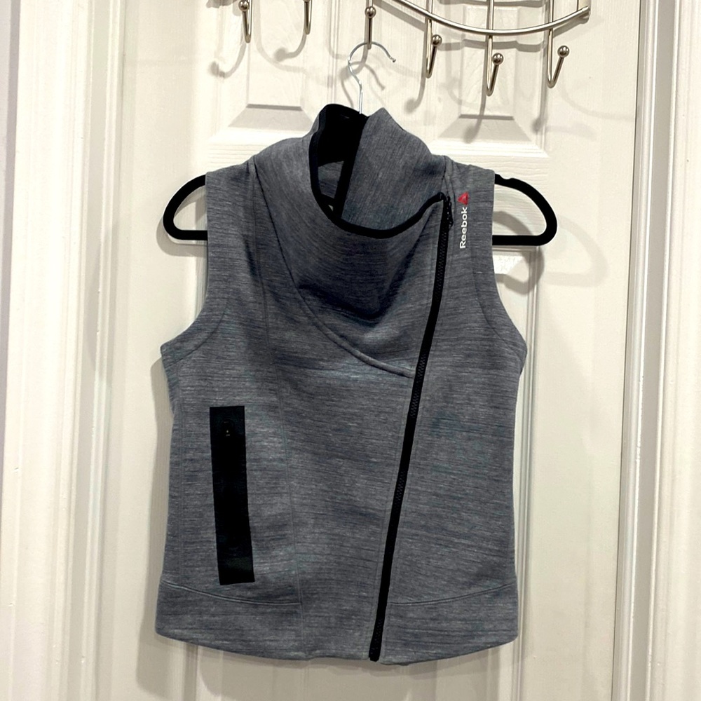 Reebok Vest in Excellent condition